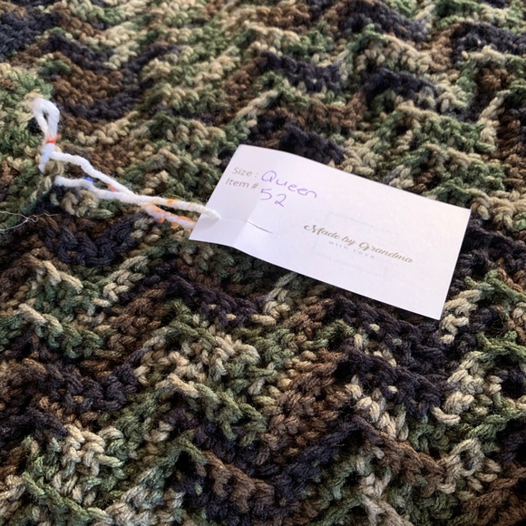 Chevron Crocheted Queen Size Blanket Hand Made - Picture 3 of 5